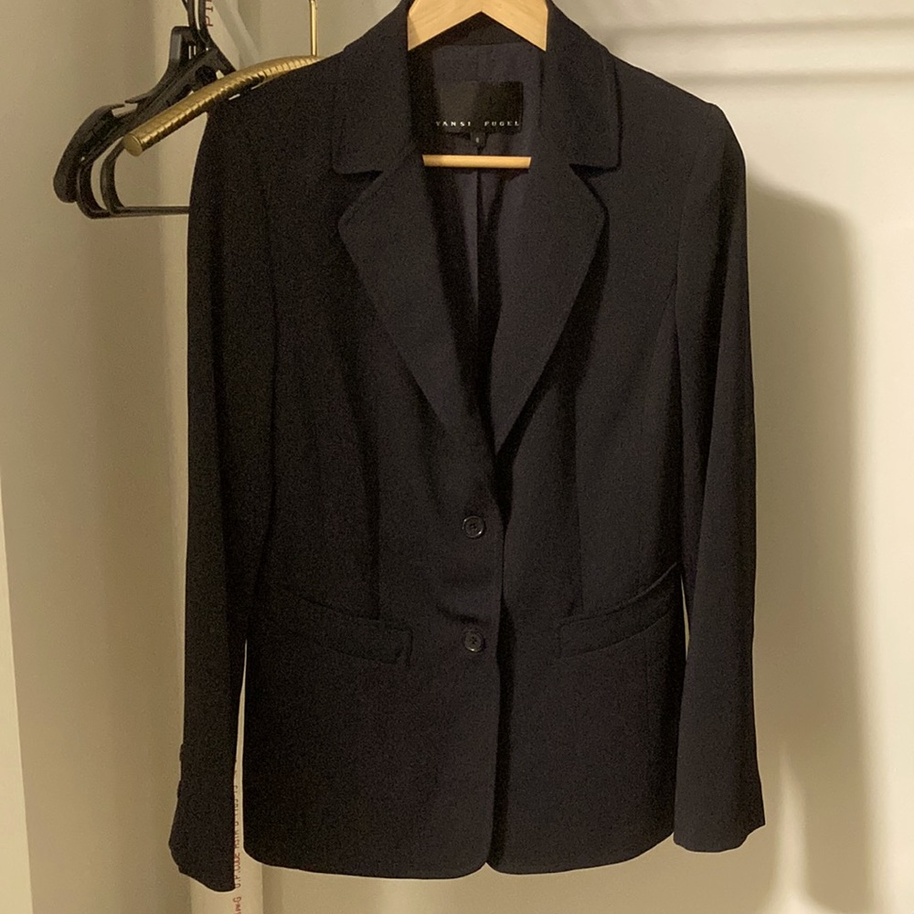 Yansi Fugel stunning midnight blue suit jacket size 8 EUC